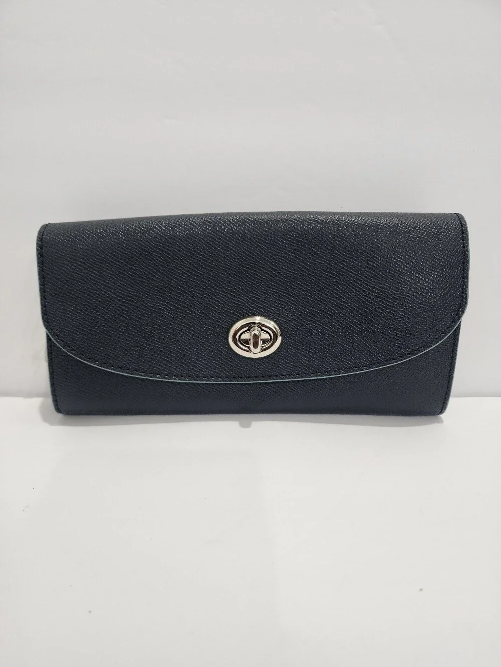 Coach Turnlock Enevelope Wallet